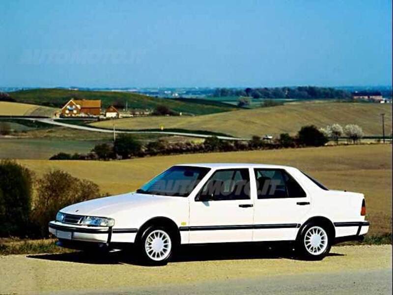 Saab 9000 turbo 16 LPT cat 4 porte CDE 