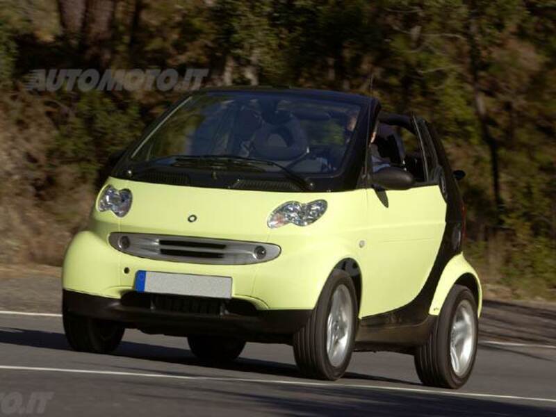 smart Fortwo Cabrio 700 cabrio pulse (45 kW)