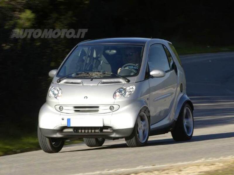 smart Fortwo 700 coupé passion (45 kW)