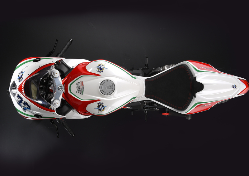 MV Agusta F3 675 F3 675 RC (2018) (9)