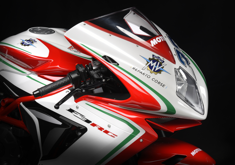 MV Agusta F3 675 F3 675 RC (2018) (10)