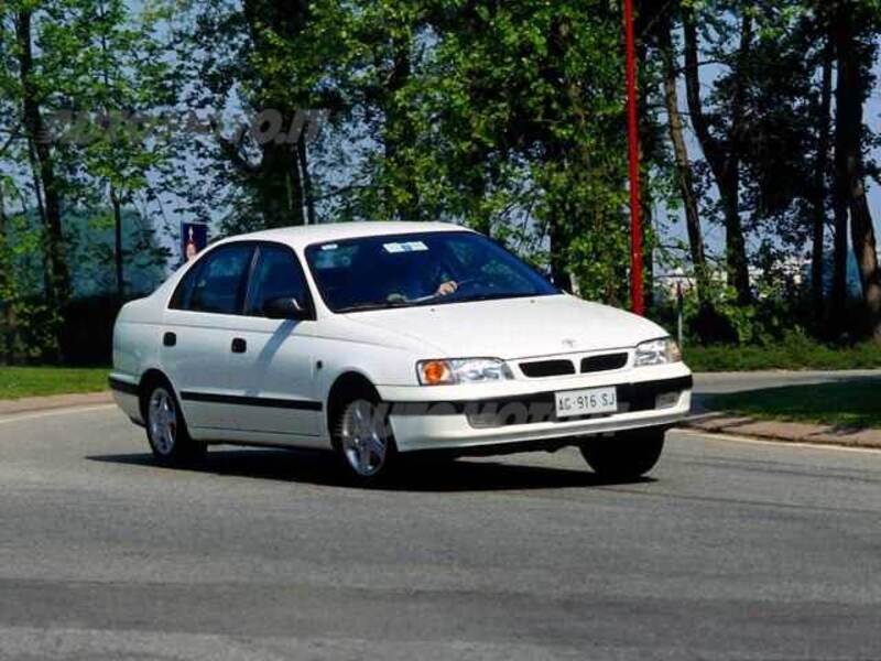 Toyota Carina 16V cat porte Si