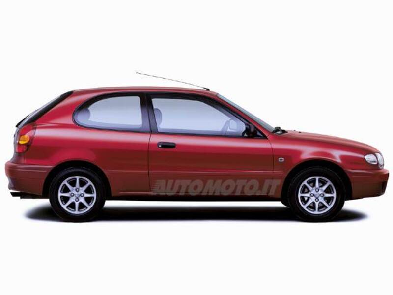 Toyota Corolla 1.4i 16V cat 3 porte Sol