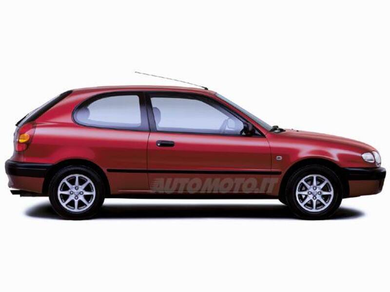 Toyota Corolla 1.4i 16V cat 3 porte