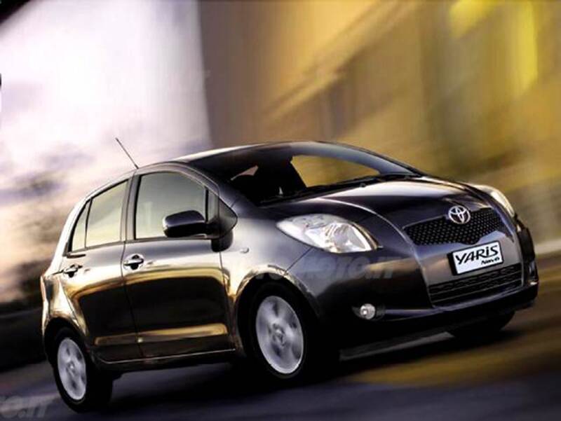 Toyota Yaris 1.8 5 porte TS Navi