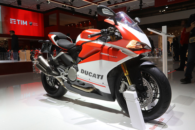 EICMA 2017: Ducati Panigale 959 Corse, foto, video, dati e prezzi