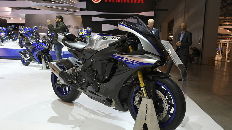 EICMA 2017: Yamaha YZF-R1 e R1M, foto, video e dati