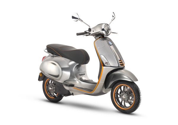 Piaggio e Vespa ad EICMA 2017