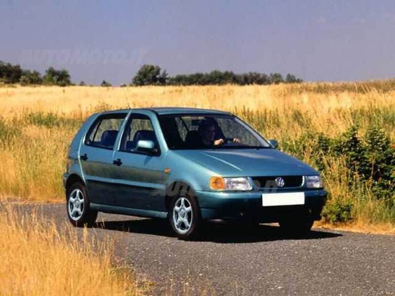 Volkswagen Polo 1.6 cat 5 porte Sportline