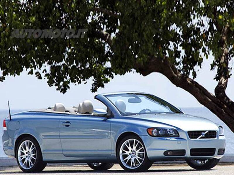 Volvo C70 2.4 20V 140 CV Geartronic Summum 