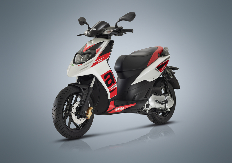 Aprilia SR 50 SR 50 Motard 2T (2018 - 20) (2)