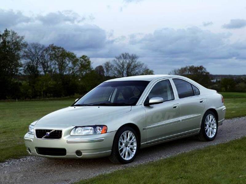 Volvo S60 2.0i turbo 20V cat Maximum