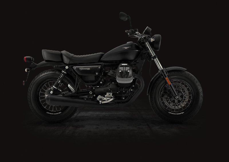 Moto Guzzi V9 V9 Bobber (2018 - 20) (3)