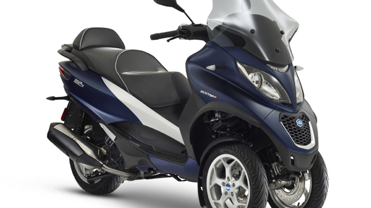 Piaggio MP3 500 Sport Hpe (2018 20), prezzo e scheda tecnica