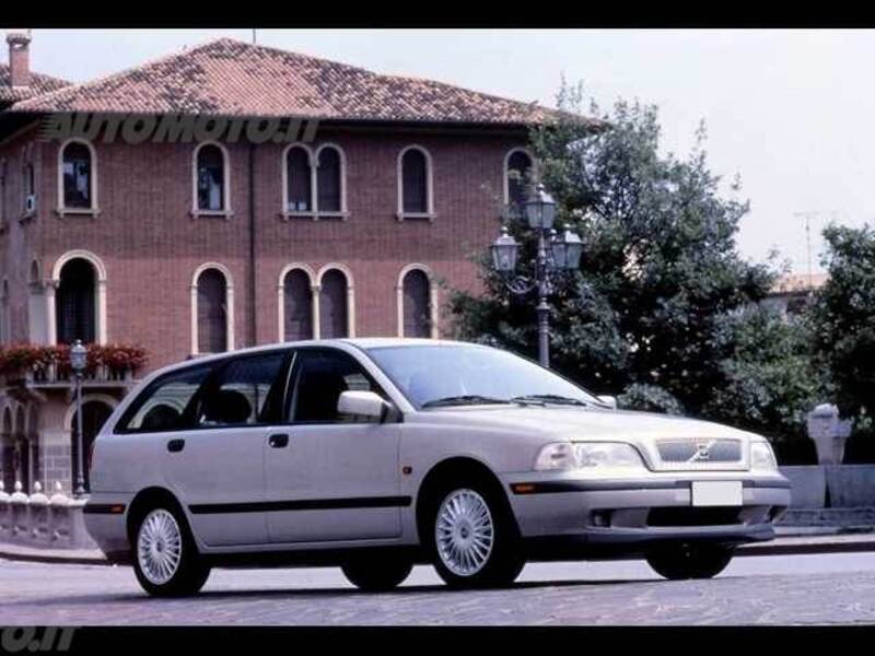 Volvo V40 1.9 turbodiesel cat