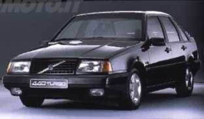 Volvo 440 1.7i turbo