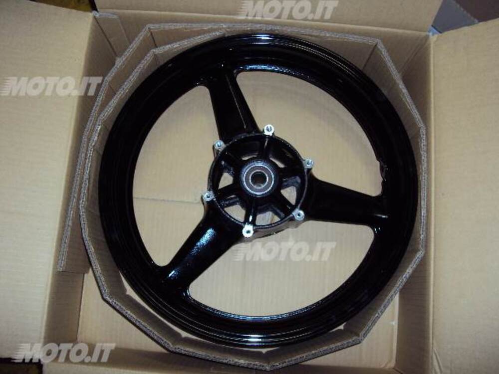 Cerchio anteriore per YAMAHA R1 anni 2002-2003 Cerchio anteriore NUOVO per R1 2002-2003