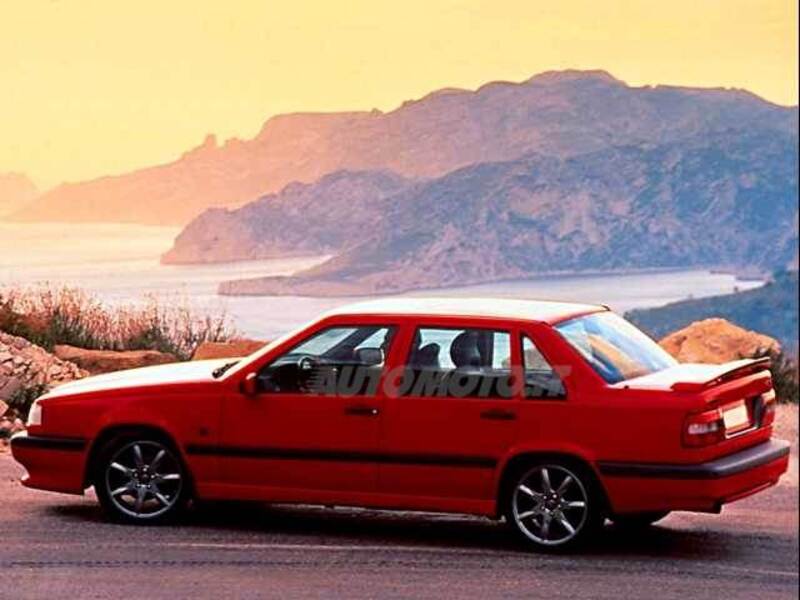 Volvo 850 2.0i turbo 20V cat T-5R