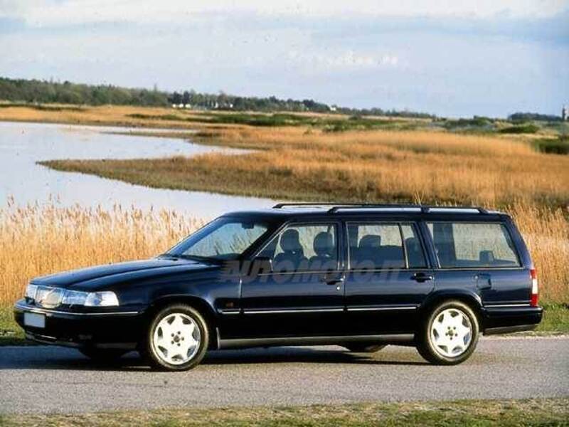 Volvo 960 2.9i 24V cat Station Wagon 