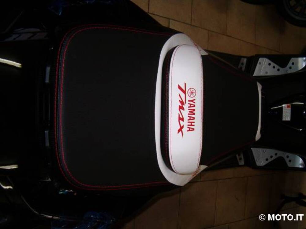 sella Yamaha selle T MAX (4)