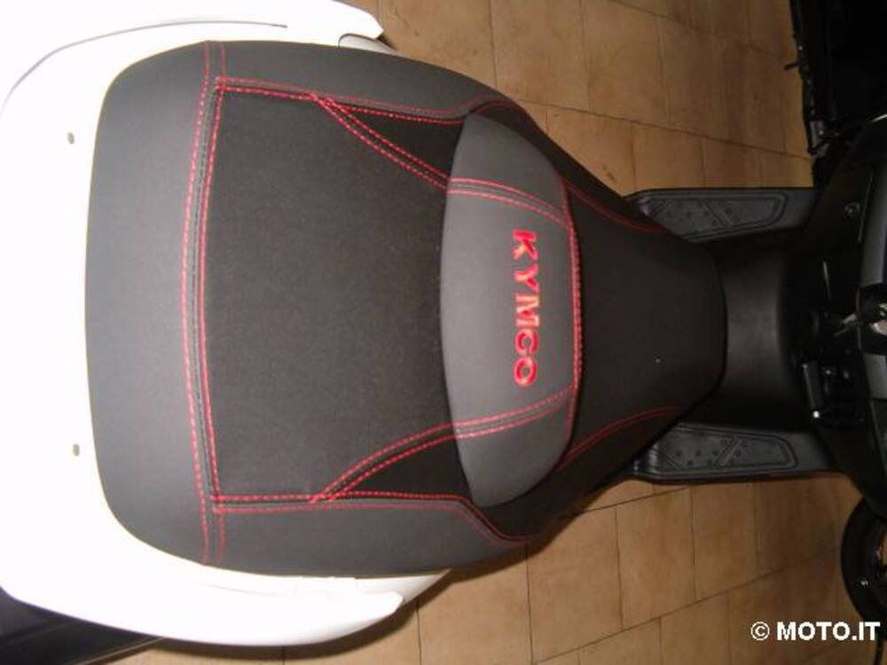 sella Kymco (2)
