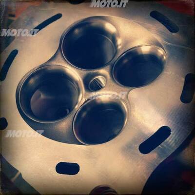 LAVORAZIONE TESTA HONDA CRF 250 By Giulio Tresold crf 250