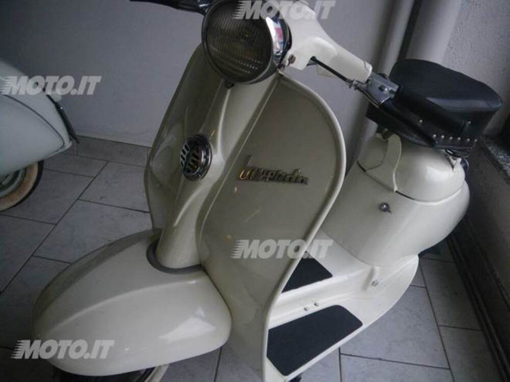 Laverda SCOOTER 4 TEMPI (3)