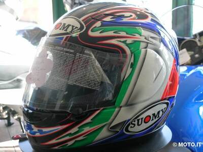 CASCO Suomy SPEC 1R TAMADA FLAG