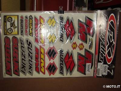 grafiche adesive Suzuki RM