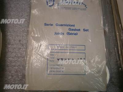KIT GUARNIZIONI Piaggio GUARNIZIONI MOTORE VESPA 150