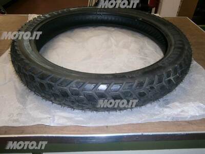 COPERTONE Pirelli COPERTONE 90/90/19 52T PIRELLI MT60