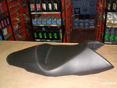 SELLA SHIVER Aprilia SELLA SHIVER 750