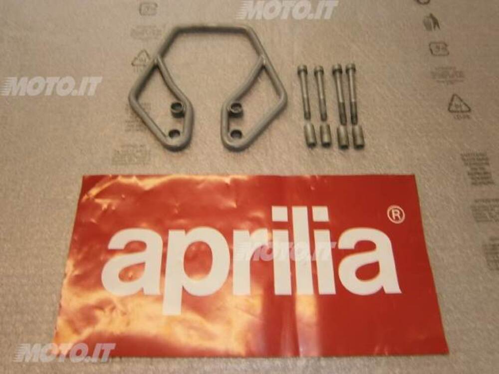 PORTAPACCHI APRILIA PORTAPACCHI LEONARDO 250 1999/01