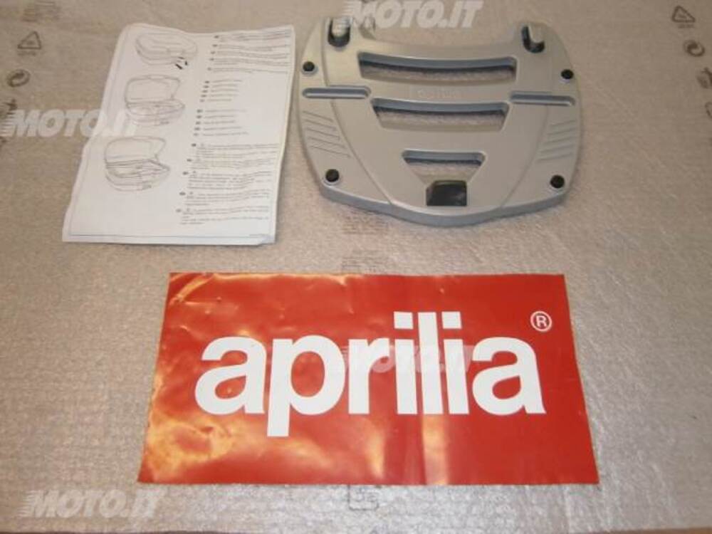 PIASTRA APRILIA ALLUMINIO PIASTRA BAULETTO MAXIA