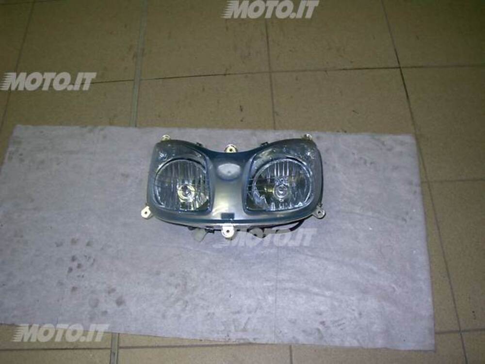 FANALE ANTERIORE Yamaha XCITY 250