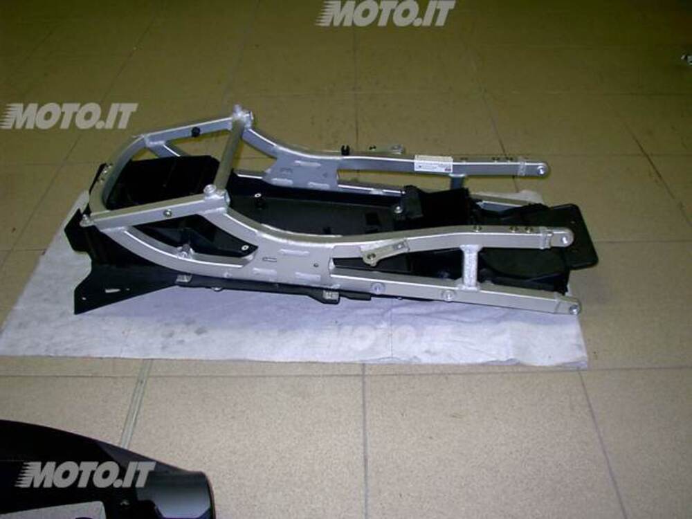 TELAIETTO POSTERIORE Aprilia TELAIETTO POSTERIORE