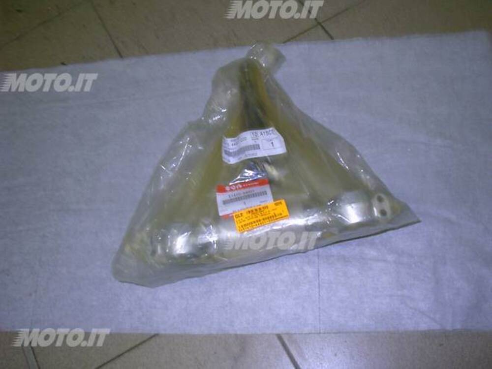 PIASTRA FORCELLA INFERIORE Suzuki PIASTRA FORCELLA