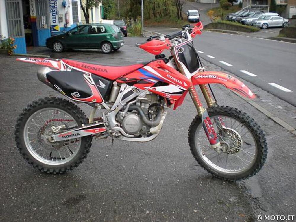 Honda CRF 450 R (2013) (3)