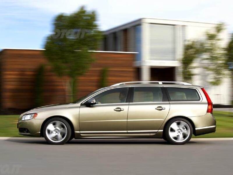 Volvo V70 D5 Geartronic R-design