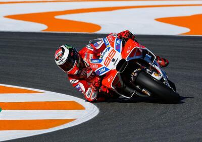 MotoGP 2017. Lorenzo si aggiudica le FP2 a Valencia