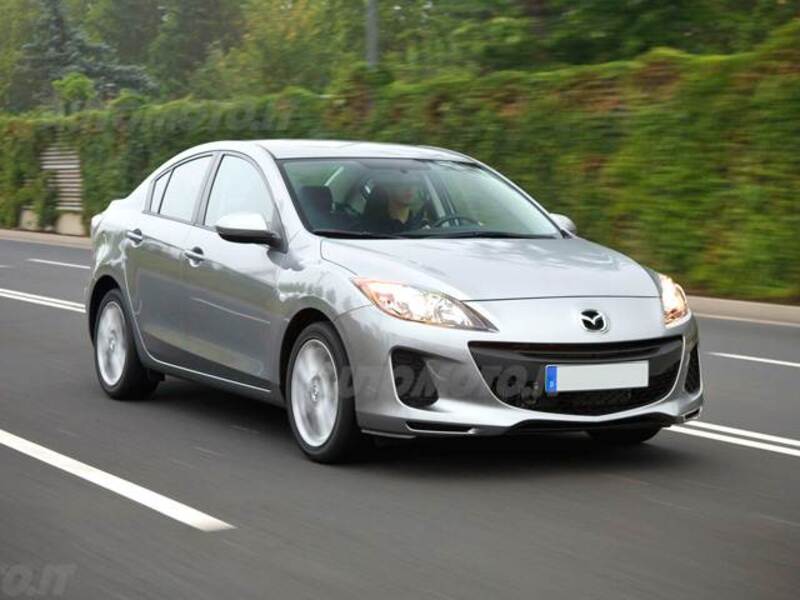 Mazda Mazda3 Sedan (2010-13)