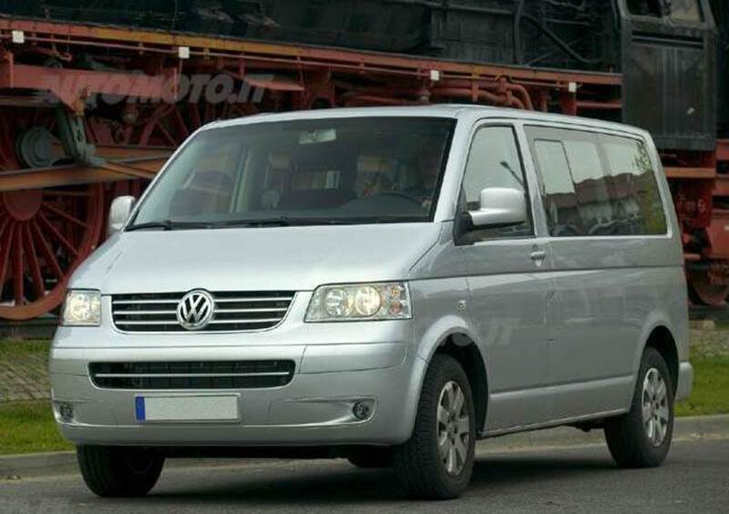 Volkswagen Veicoli Commerciali Caravelle Furgone (2004-09)