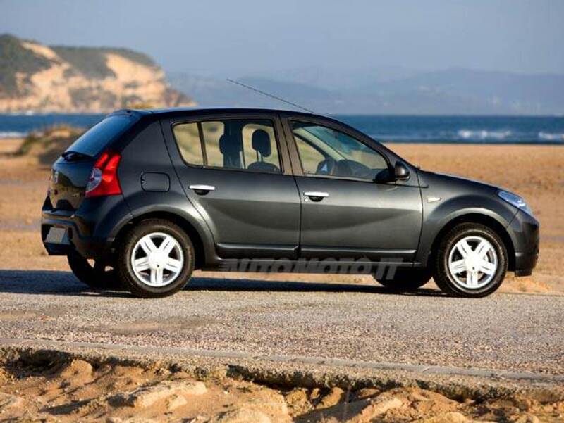 Dacia Sandero 1.2 16V GPL 75CV Story