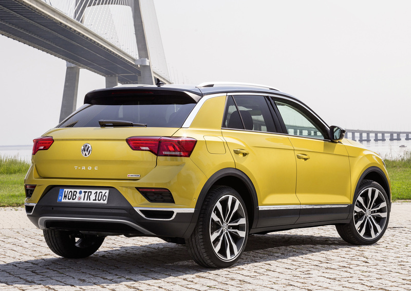 Volkswagen T-Roc (2017-->>) (22)