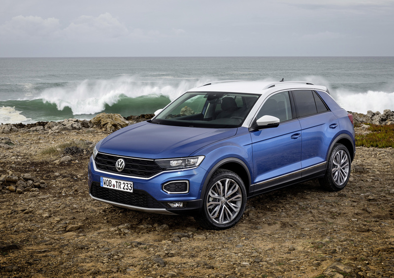 Volkswagen T-Roc (2017-->>) (29)