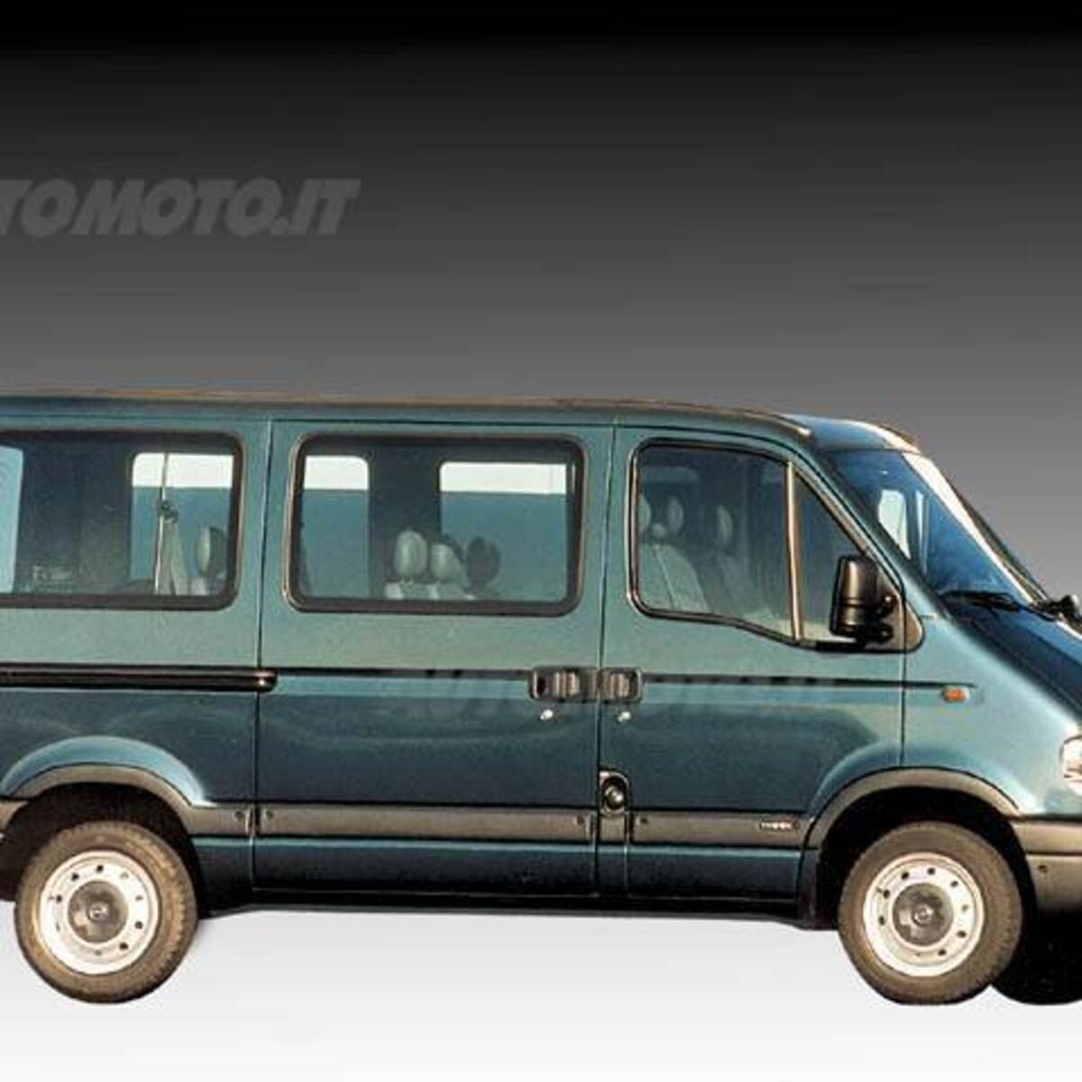 Opel Movano Furgone (1998-03)