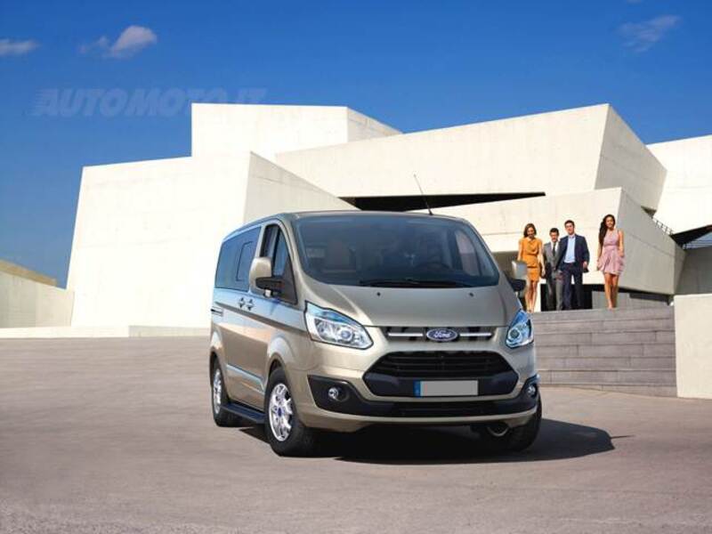 Ford Tourneo Custom 300 2.2 TDCi 100CV PC Trend