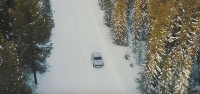 Lamborghini Urus: eccolo in azione sulla neve [video]