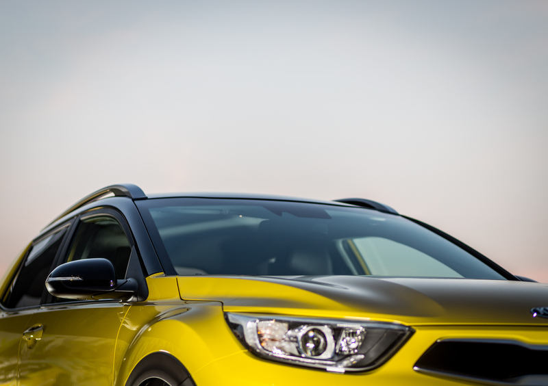 Kia Stonic (2017-->>) (21)