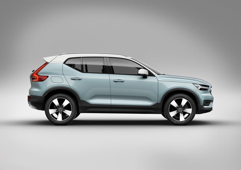 Volvo XC40 (7)